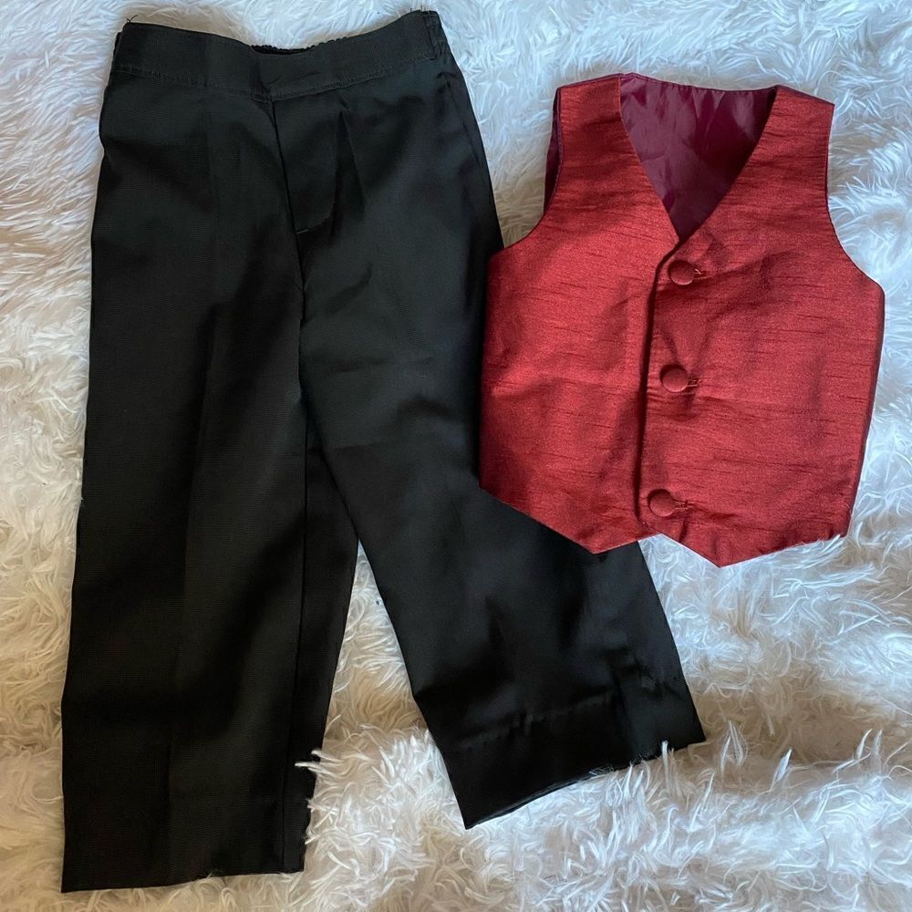 Van Heusen Black Boy Size 4 Dress Slacks & Boy S/M Maroon Dress Vest